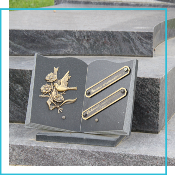 laot plaque personnalisee livre ouvert